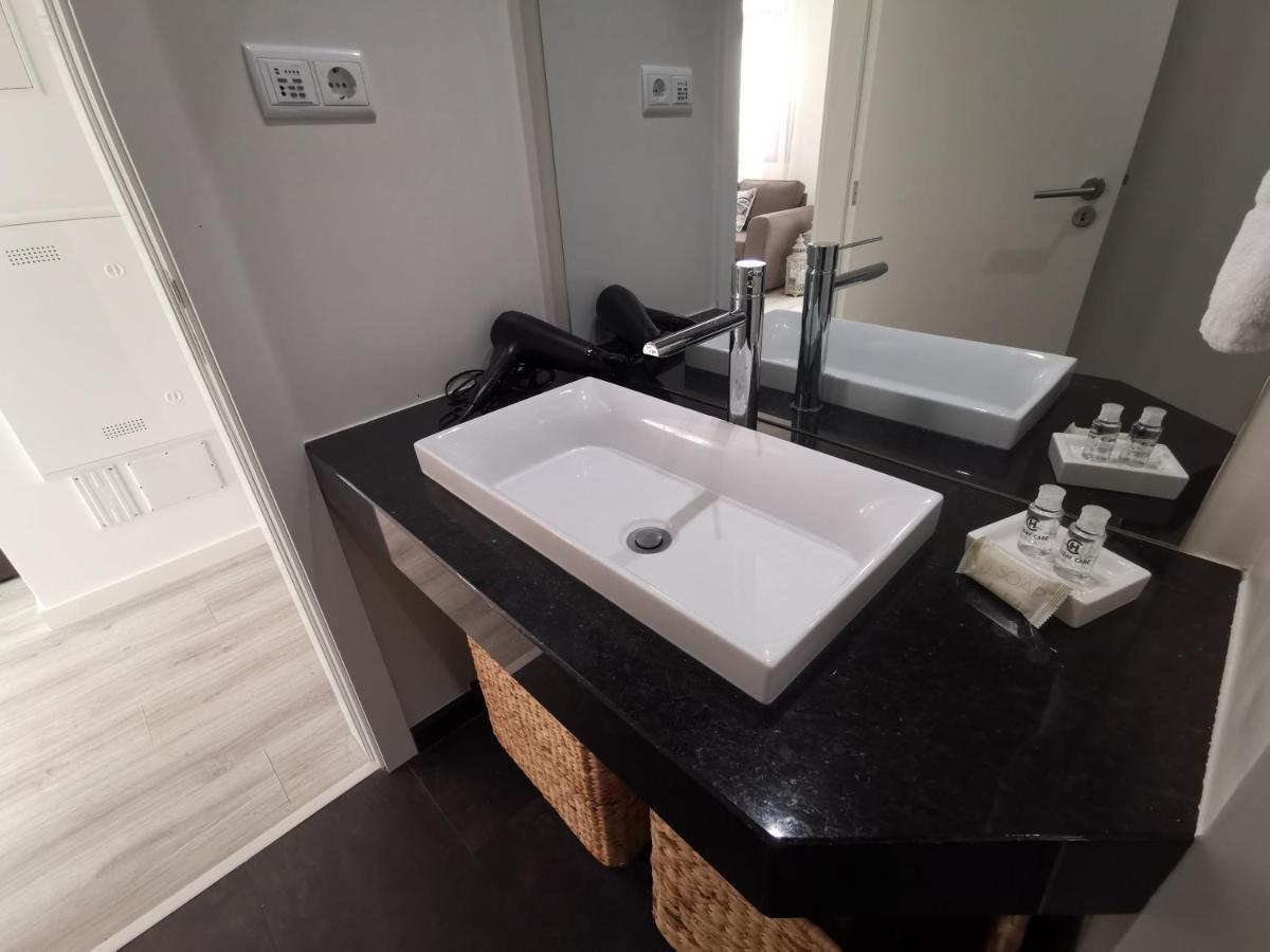 Charming Apartment In Funchal - Lazareto Bagian luar foto